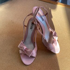 Kenneth Cole Reacti  Pink Shoes 6”